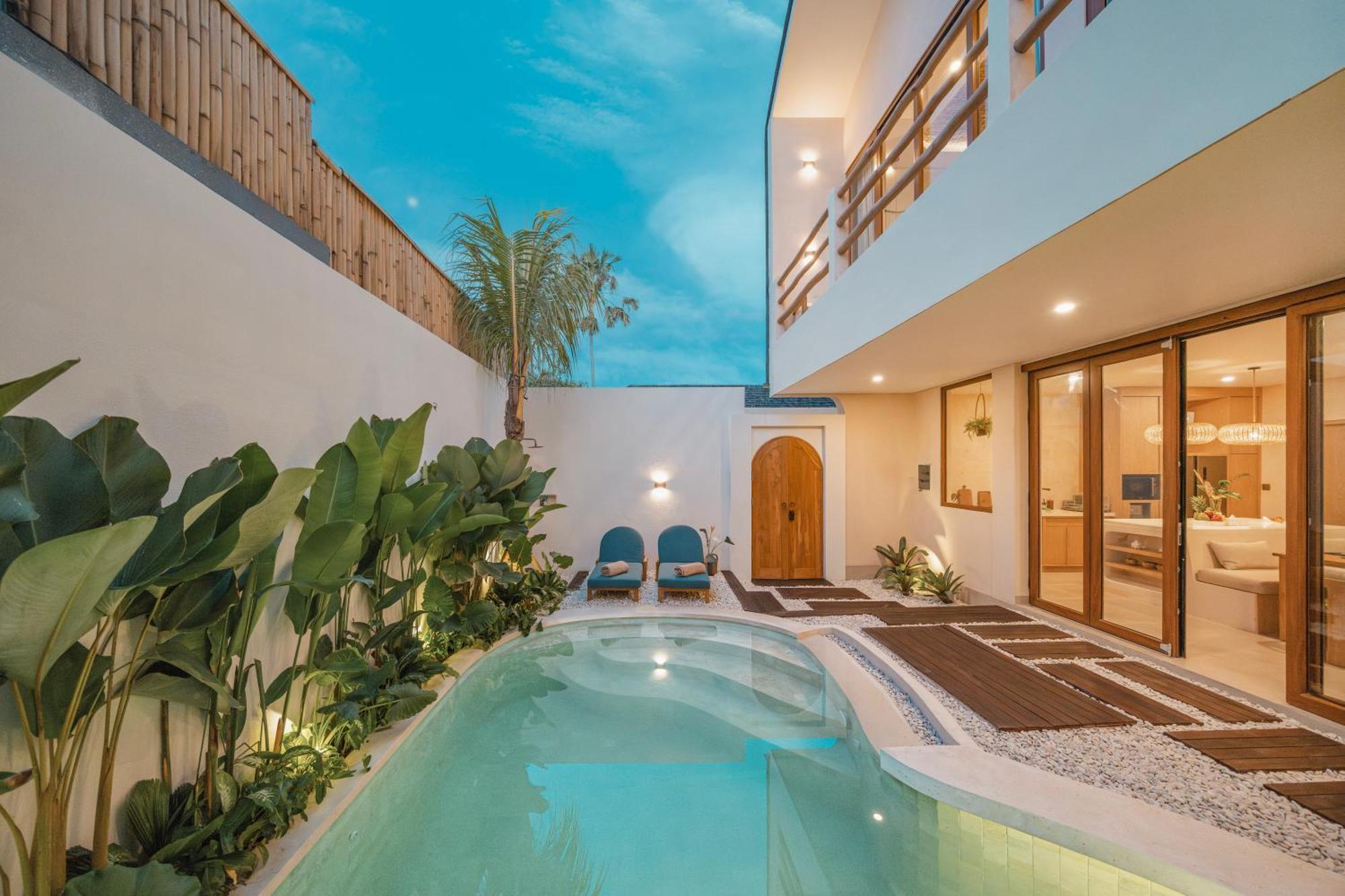 Azura Villa *