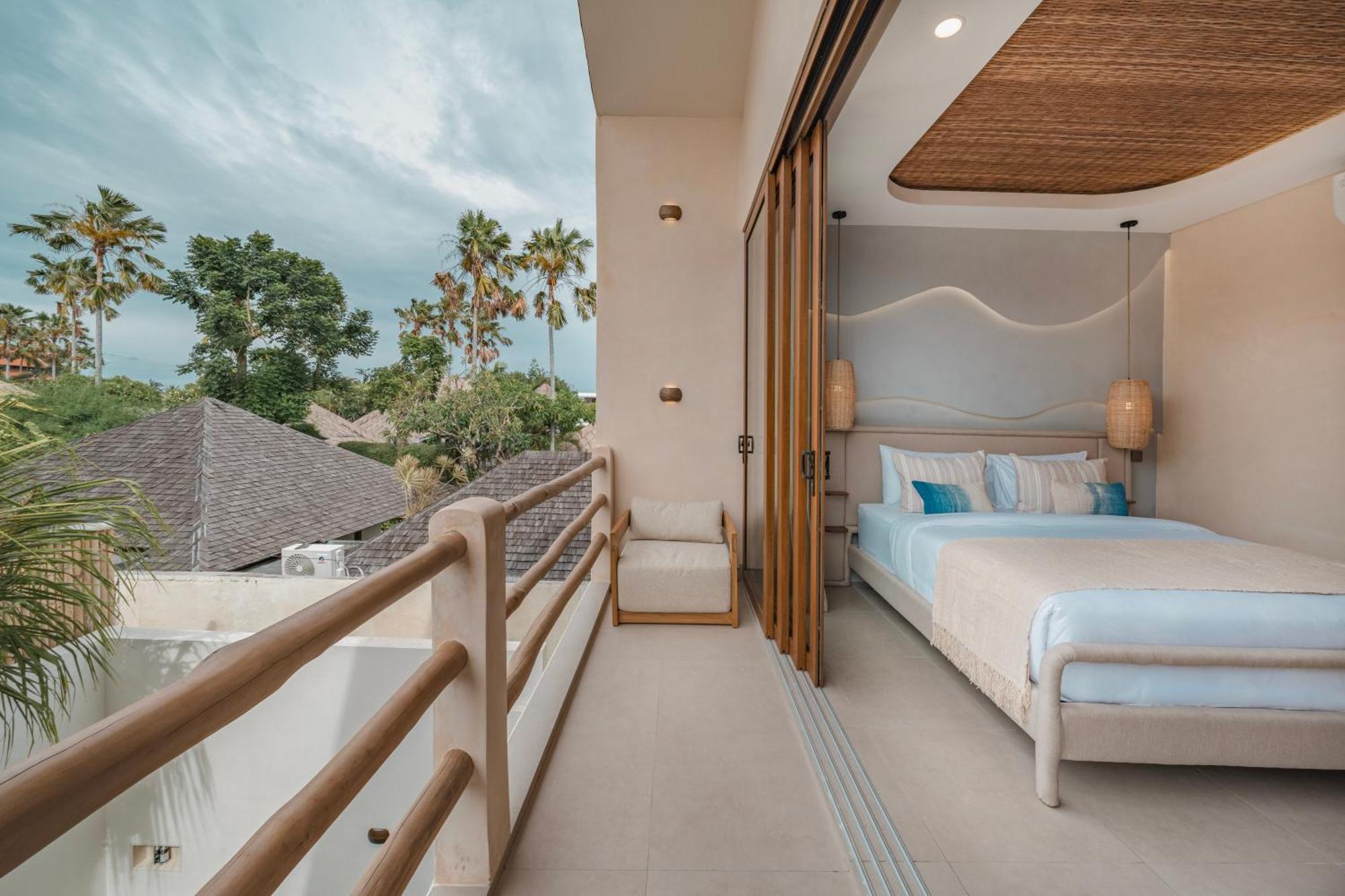 Villa Azura *